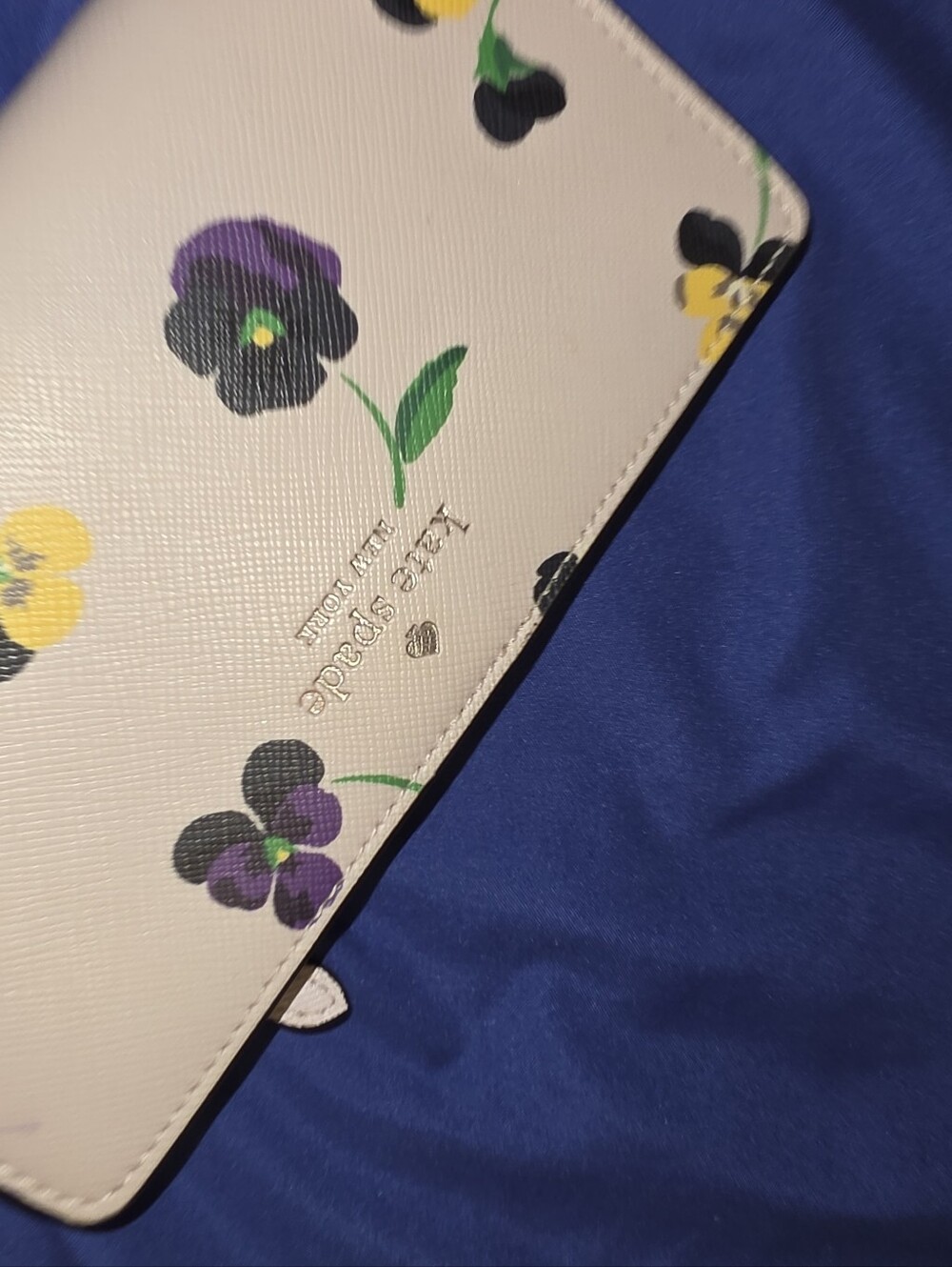 Kate Spade Floral Wallet - Picture 2 of 5